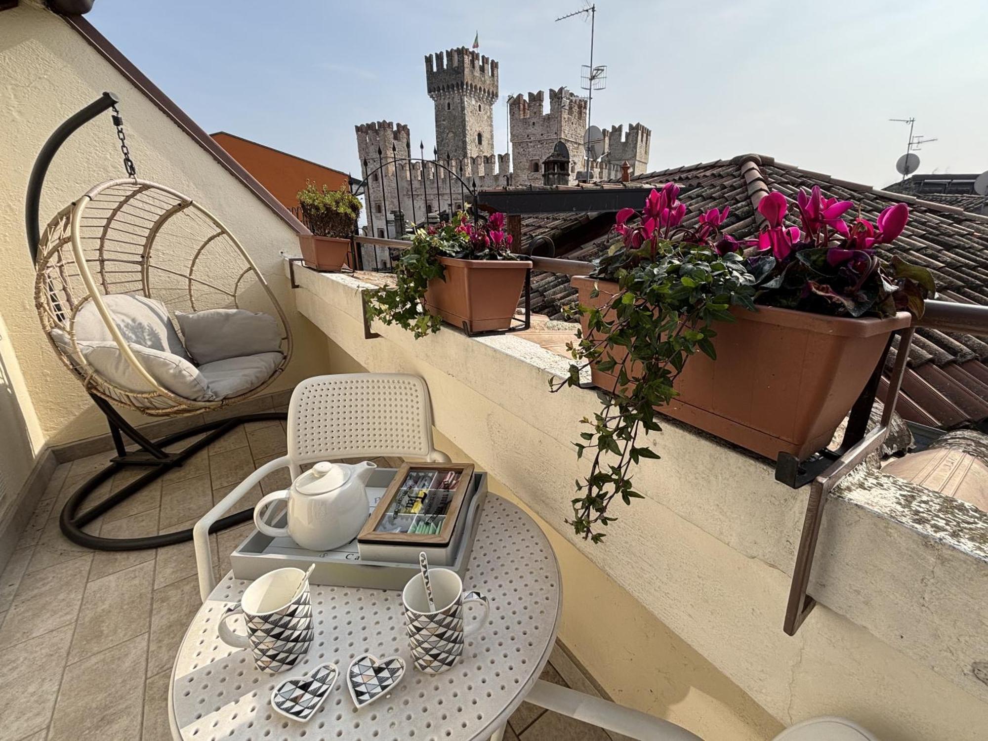 Sirmione4U - Domus By The Castle Apartment Exterior photo
